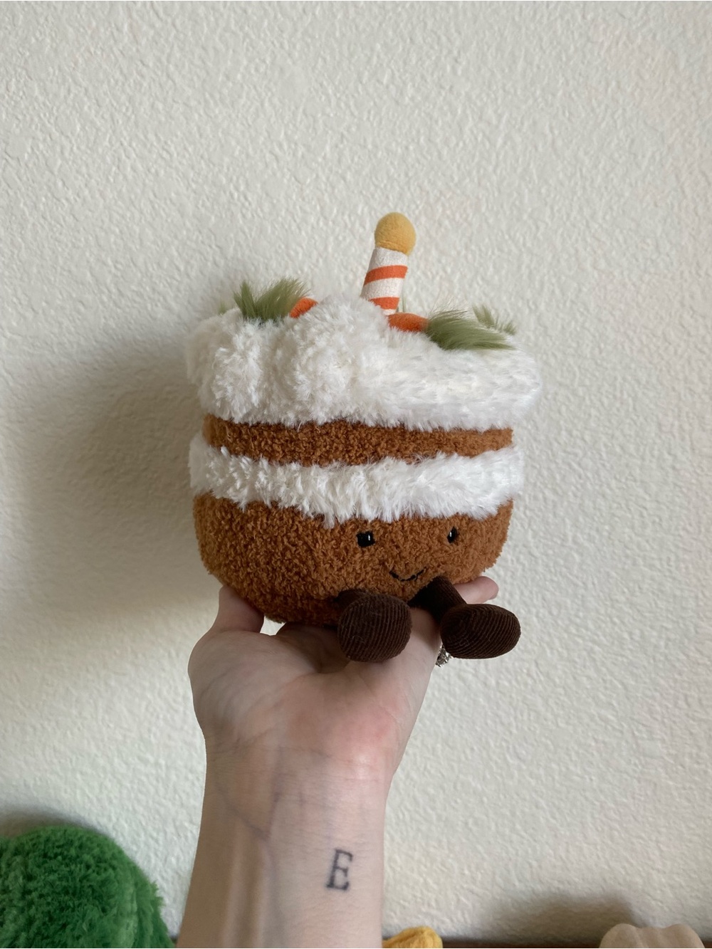 Jellycat Amuseables Carrot Cake